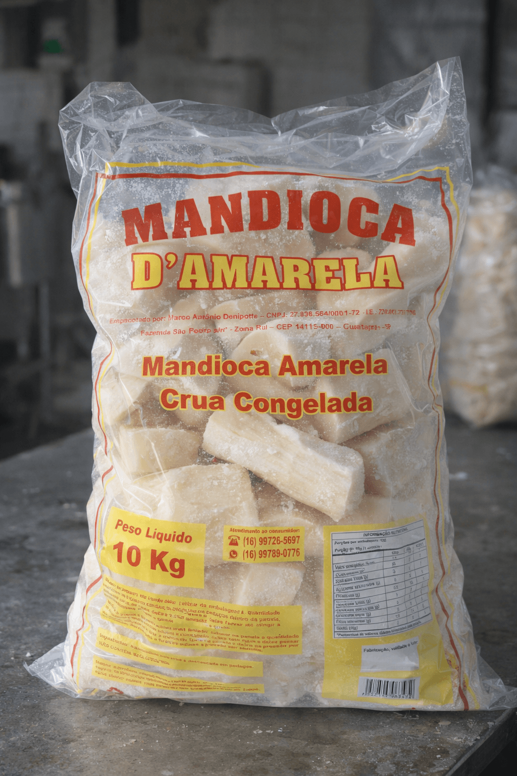 Embalagens de Mandioca D'Amarela prontas para distribuição